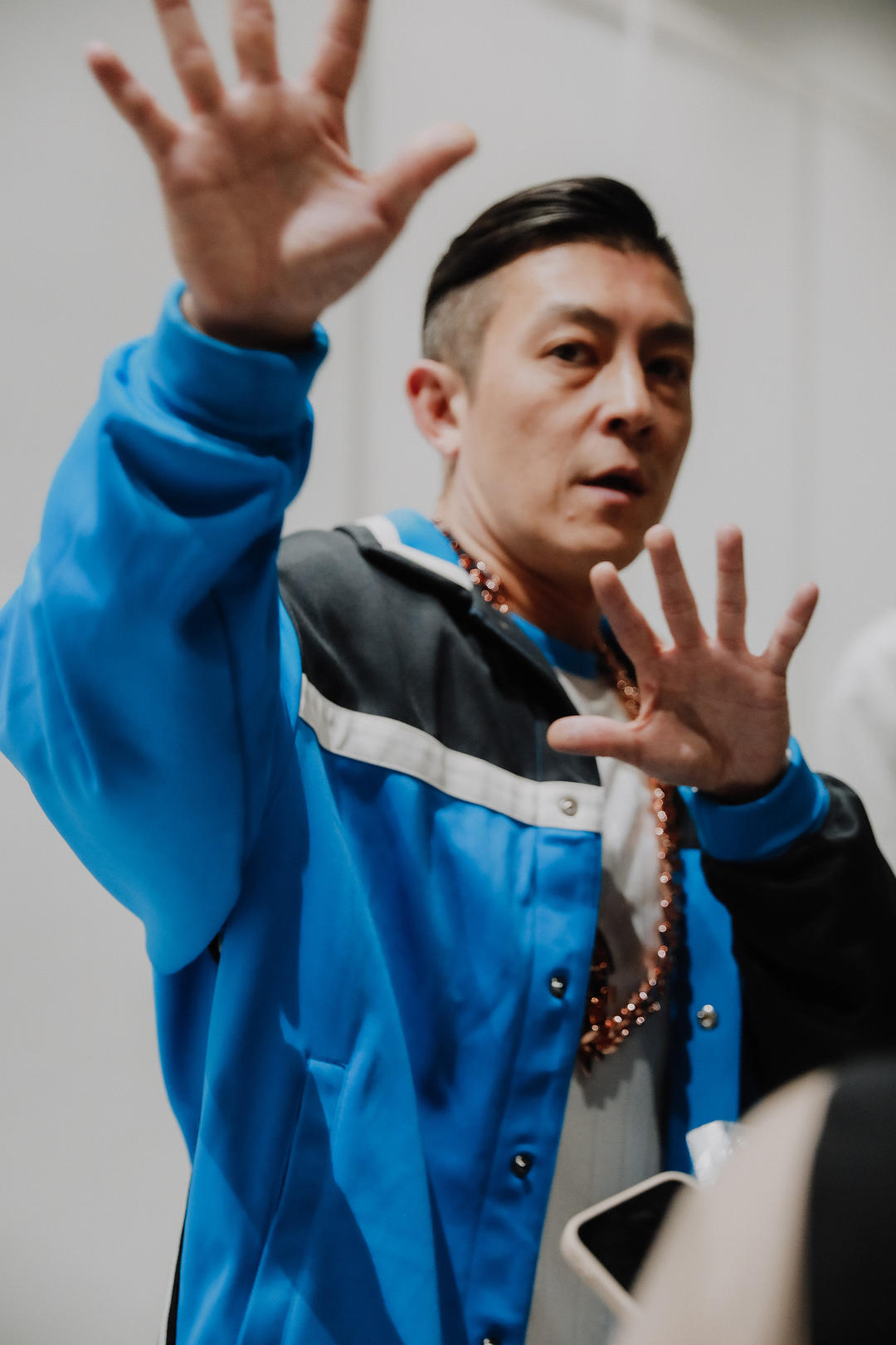 陈冠希被起诉后发文陈冠希被起诉后发文引发的网络热议
