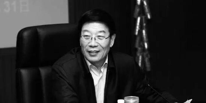 作家毛建军因病逝世 享年67岁作家毛建军因病逝世，享年67岁，缅怀文学巨匠的传奇人生